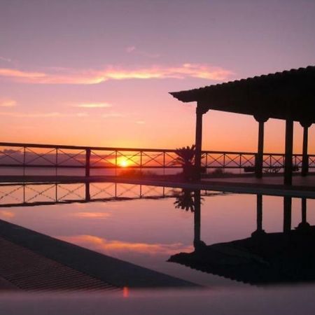 Cercado Del Medio, Chalet Con Piscina Privada أذيخي المظهر الخارجي الصورة