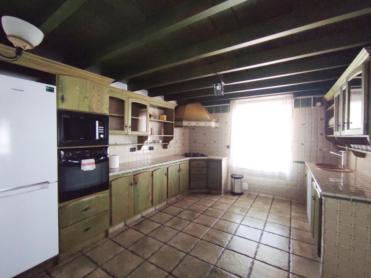 Cercado Del Medio, Chalet Con Piscina Privada أذيخي المظهر الخارجي الصورة