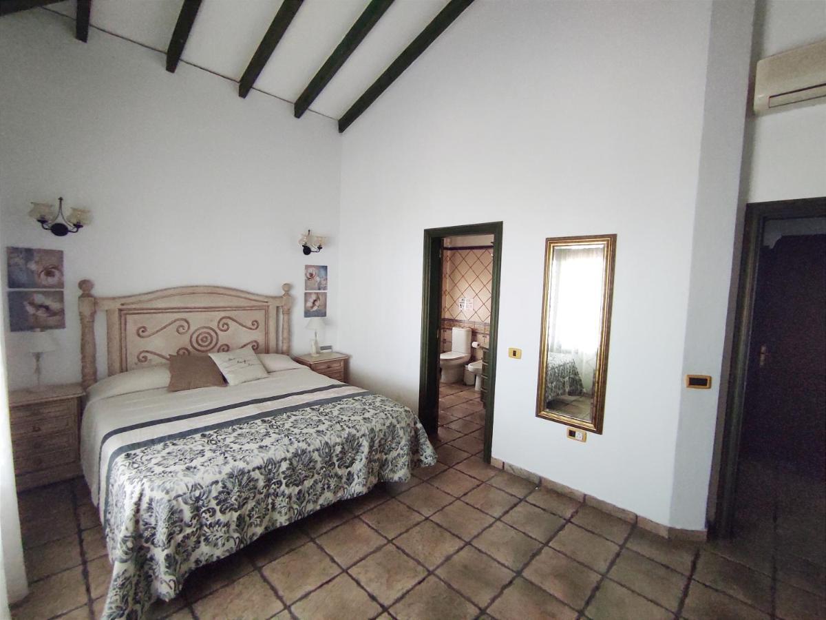 Cercado Del Medio, Chalet Con Piscina Privada أذيخي المظهر الخارجي الصورة